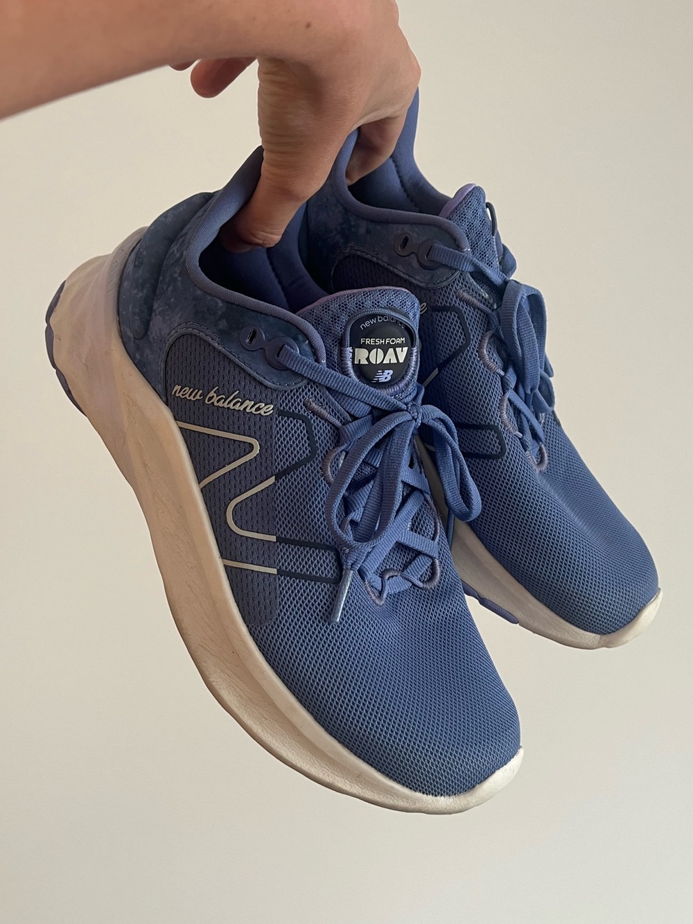 New balance women’s sneakers